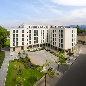 *** Отель Express - By Ihg Германия